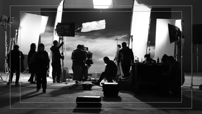 蜜芽专业拍摄团队工作场景